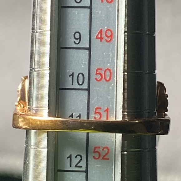 Princess/Queen Ring - Picture 3 of 6